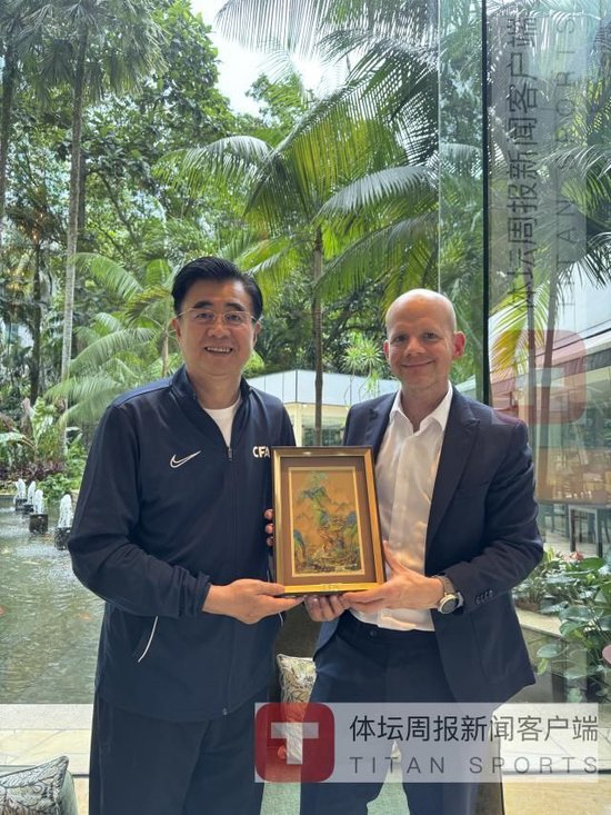 宋凯吉隆坡会晤萨尔曼 力推U17亚洲杯落户中国 宋凯吉隆坡会晤萨尔曼 力推U17亚洲杯落户中国
