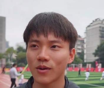 U17国脚徐正鹏:力争早日完成中超首秀,大学目标华科